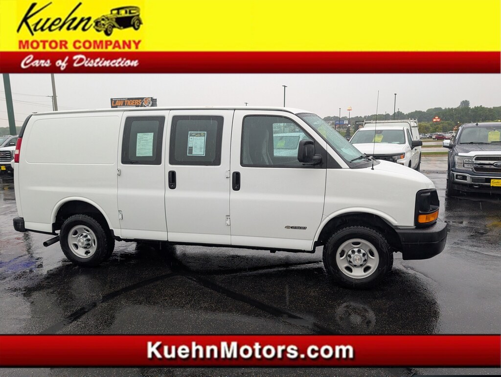 Used 2004 Chevrolet Express Base Van G2500 Cargo Van
