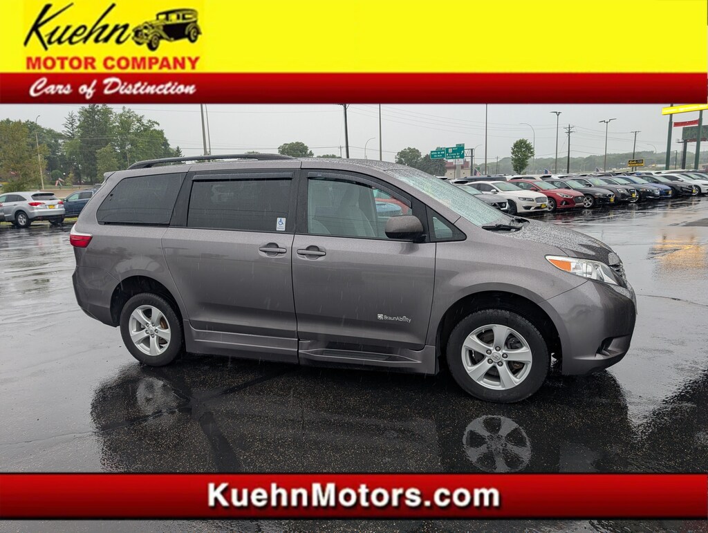 Used 2015 Toyota Sienna LE Van