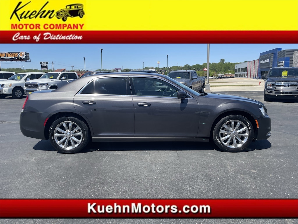 Used 2018 Chrysler 300 Touring Sedan
