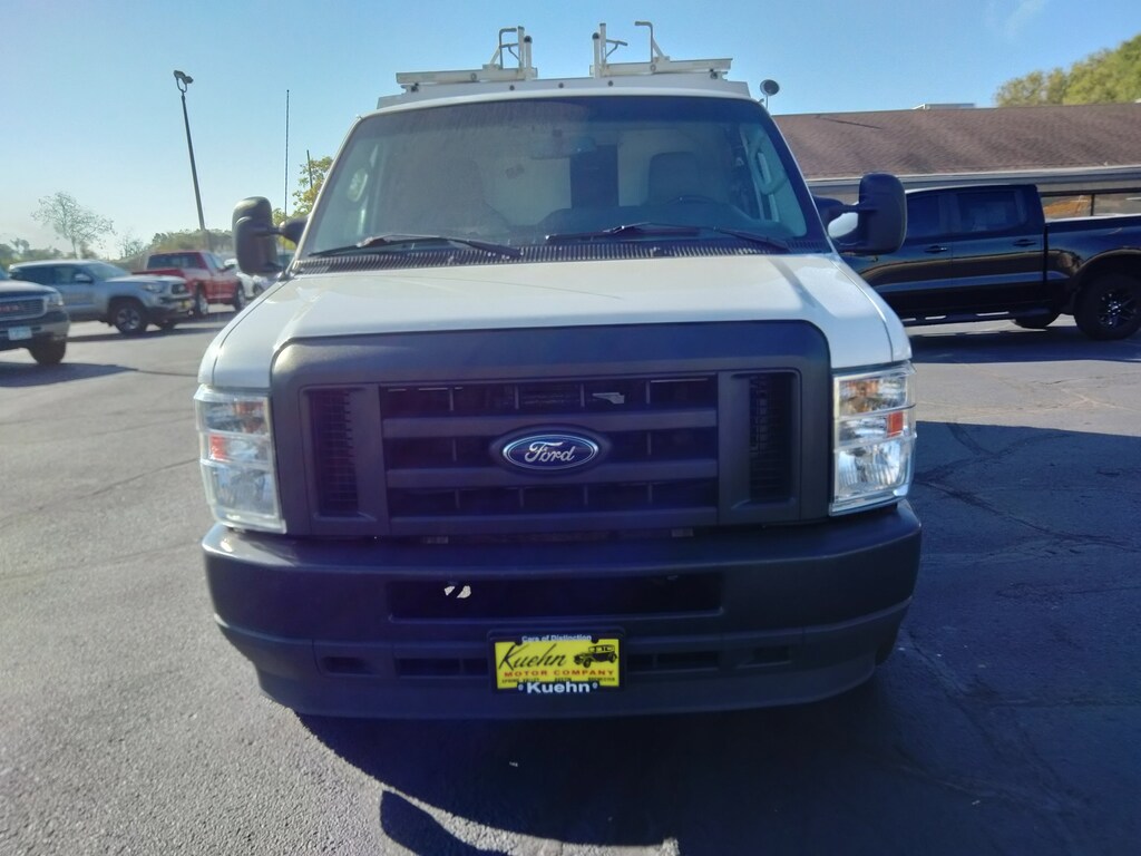 Used 2022 Ford E-350 Cutaway Base Truck