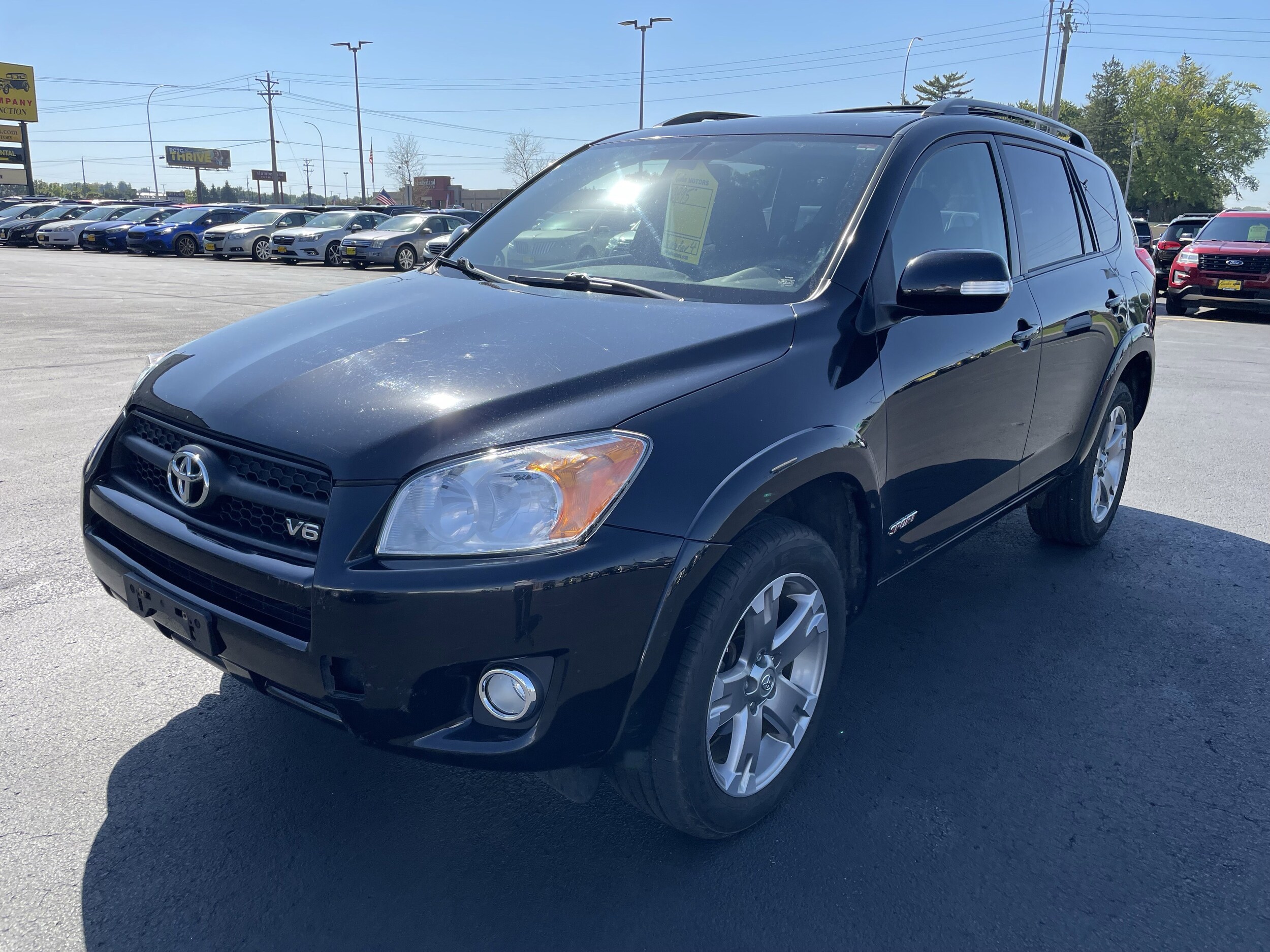 2010 Toyota RAV4 Sport photo 4