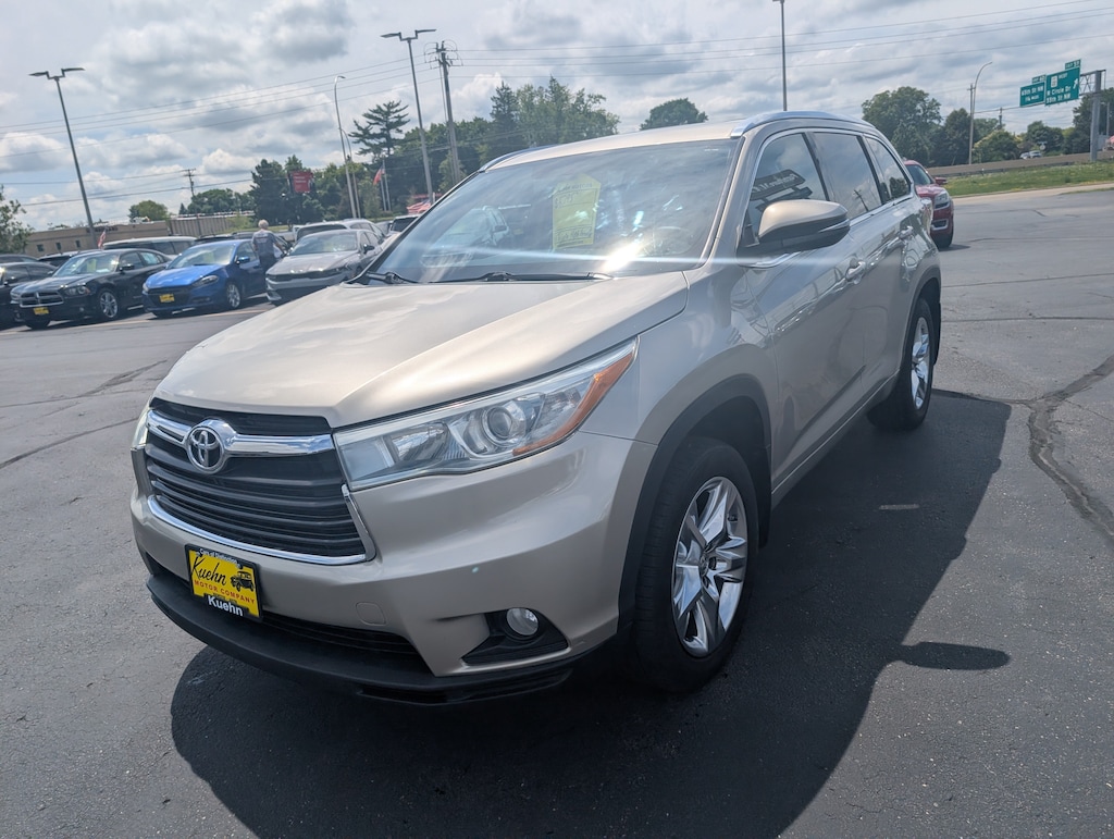 Used 2016 Toyota Highlander XLE V6 SUV