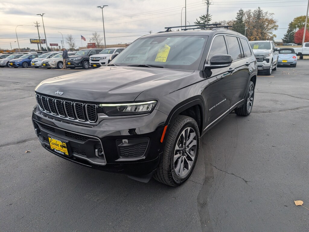 Used 2022 Jeep New Grand Cherokee Overland SUV