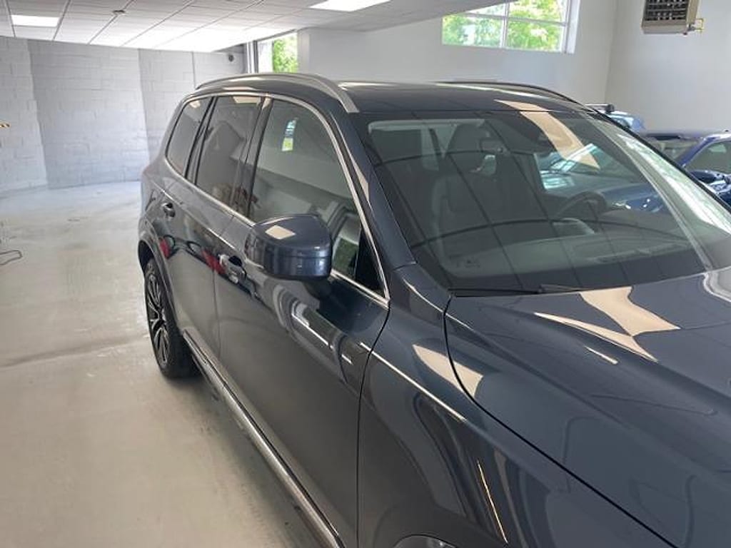 Certified 2023 Volvo XC90 Recharge Plug-In Hybrid Plus Bright Theme SUV