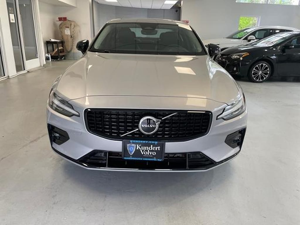 Certified 2024 Volvo S60 Core Dark Theme Sedan