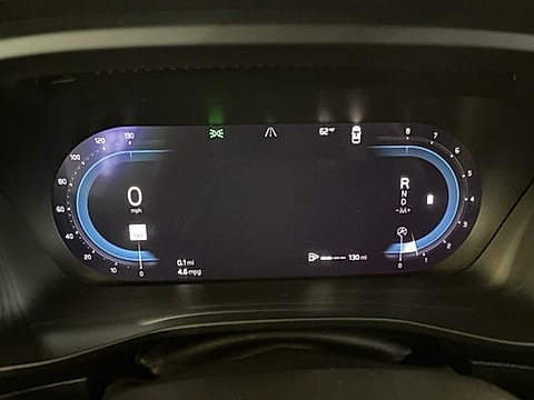 2025 Volvo XC40 Core - Photo 25