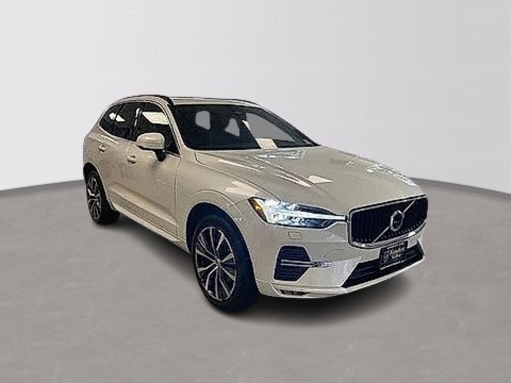 Certified 2022 Volvo XC60 Momentum SUV