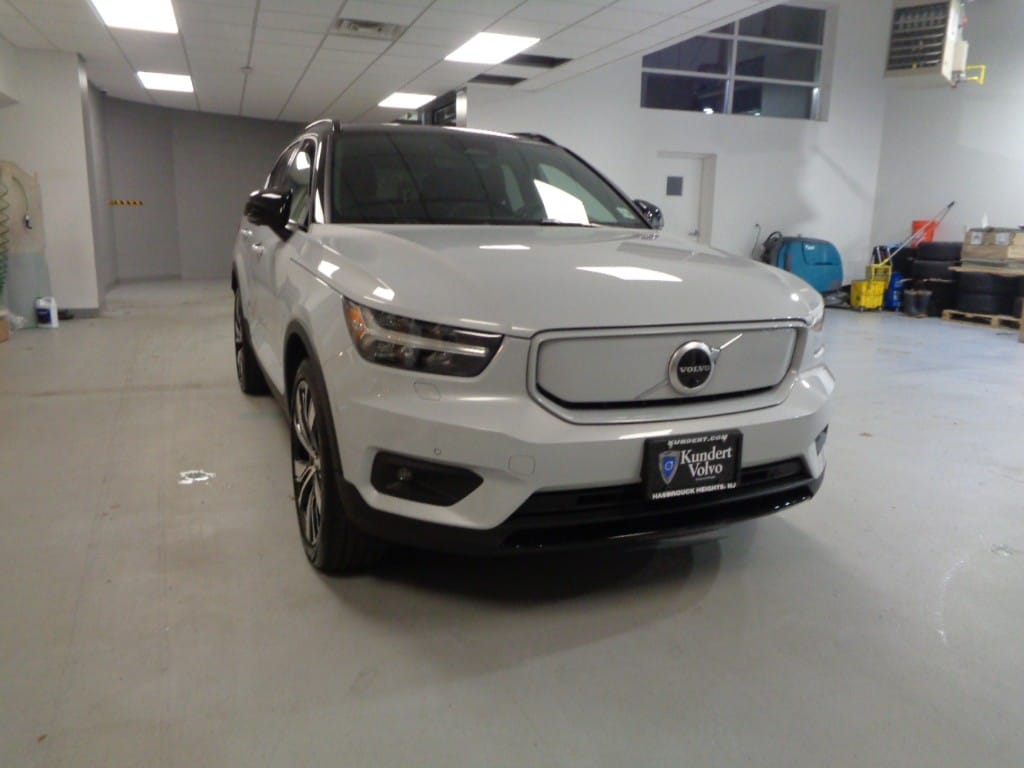 Certified 2021 Volvo XC40 Recharge with VIN YV4ED3UR6M2538696 for sale in Hasbrouck Heights, NJ