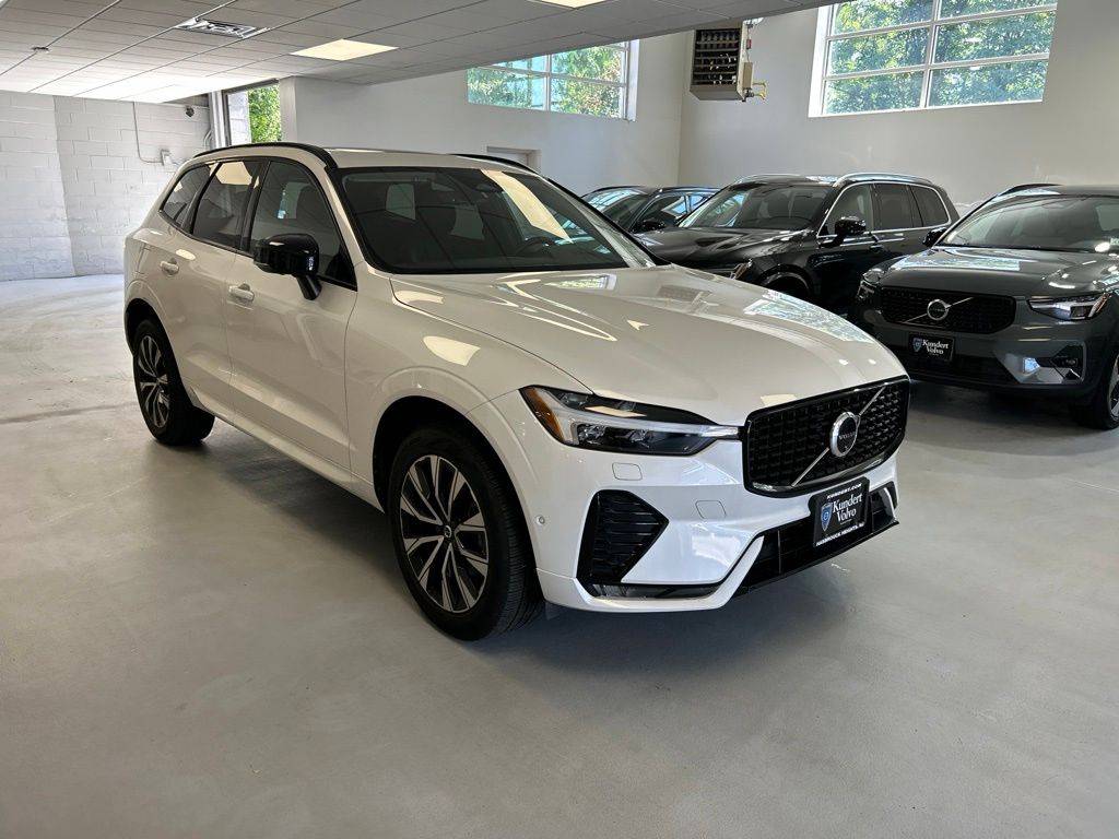 2024 Volvo XC60 SUV 