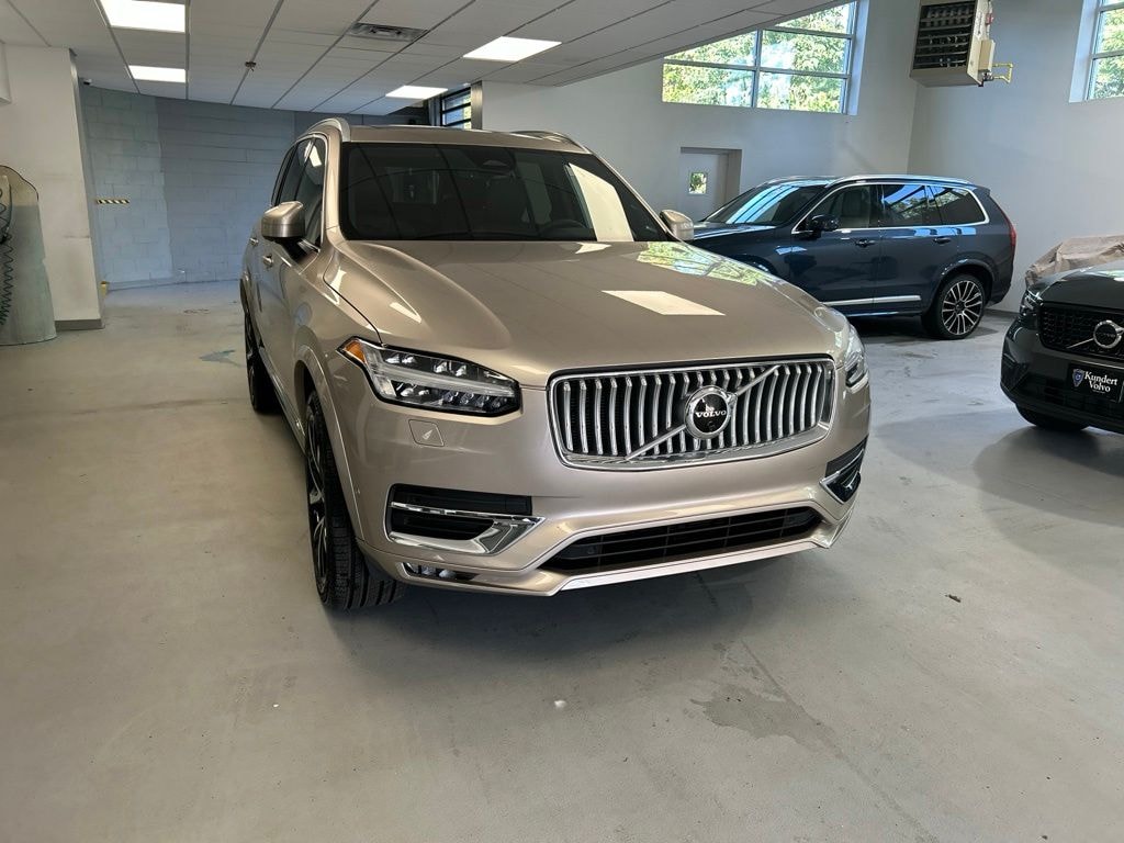 Certified 2023 Volvo XC90 B5 AWD Plus SUV