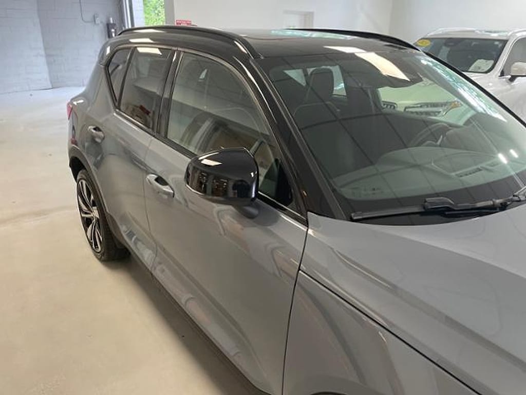 Certified 2022 Volvo XC40 Recharge Twin Pure Electric Twin Ultimate SUV
