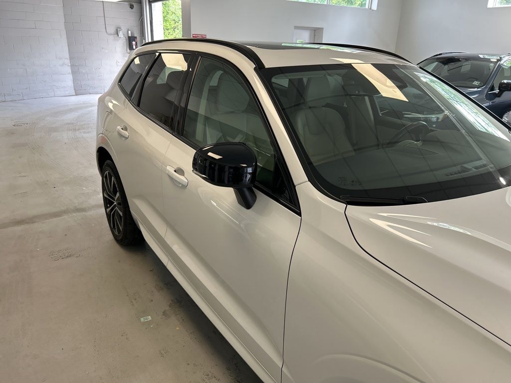 Used 2024 Volvo XC60 B5 Plus Dark SUV
