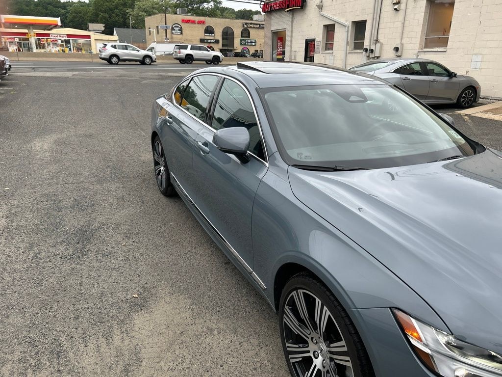 Certified 2023 Volvo S90 B6 AWD Plus Bright Sedan