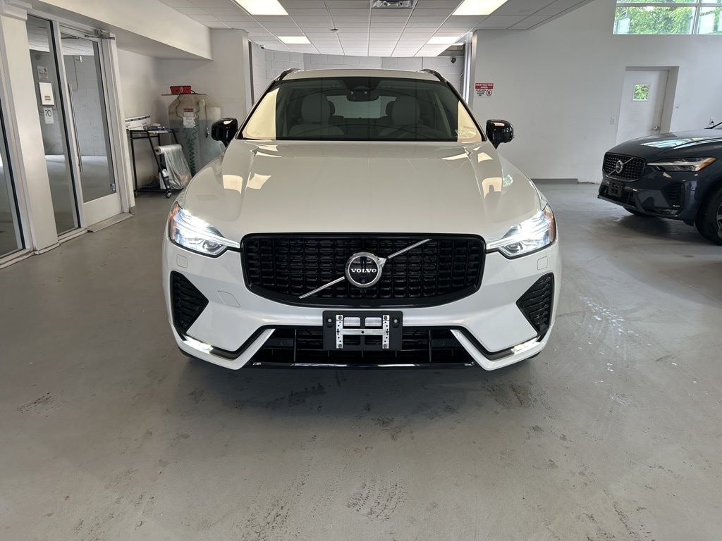 Used 2024 Volvo XC60 B5 Plus Dark SUV