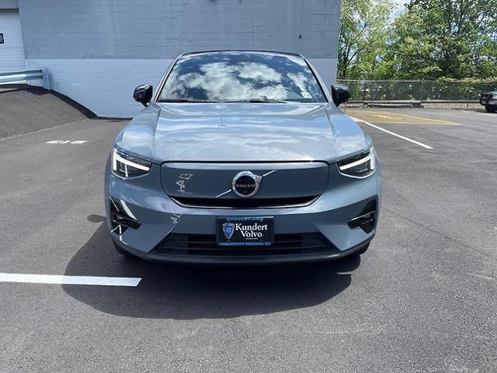 Certified 2023 Volvo C40 Recharge Pure Electric Ultimate SUV