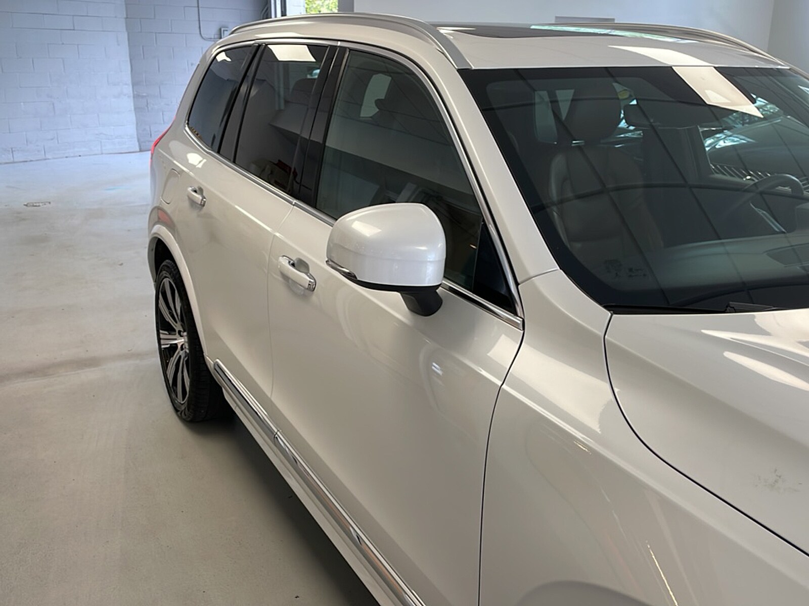 2021 Volvo XC90 Inscription photo 2