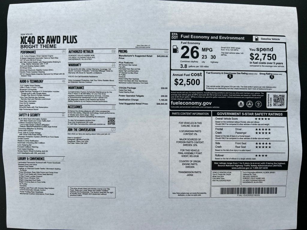 Certified 2024 Volvo XC40 B5 Plus Bright SUV