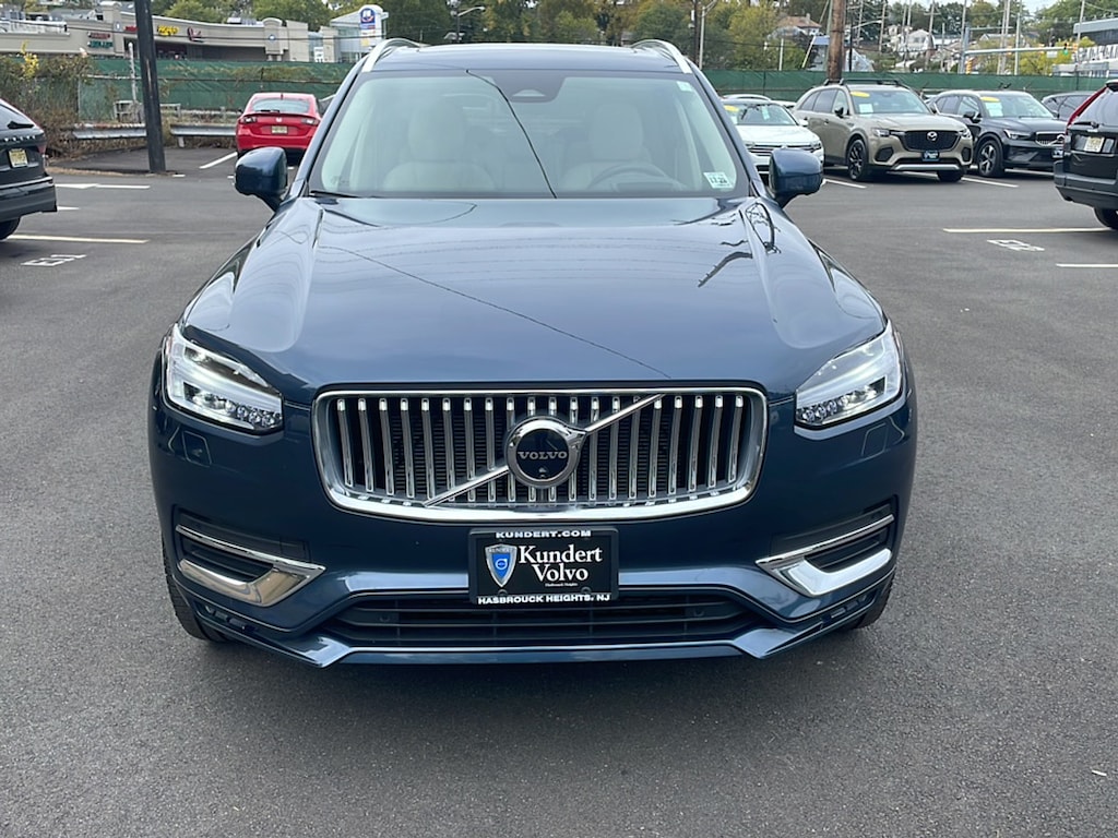 Certified 2024 Volvo XC90 Ultimate Bright Theme SUV