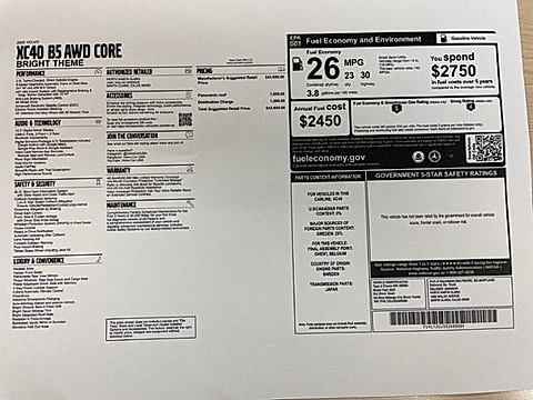 2025 Volvo XC40 Core - Photo 36