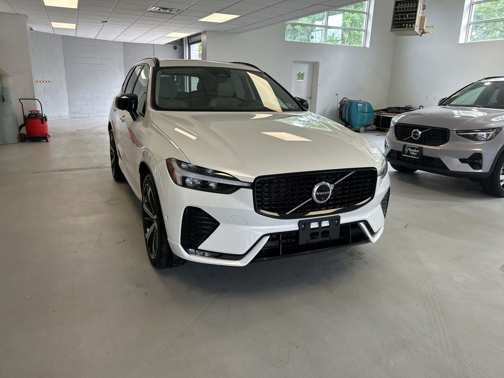 YV4M12RMXS1075332