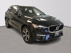 2022 Volvo XC60 Momentum SUV