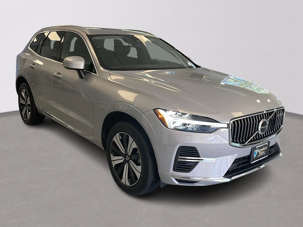 Certified 2023 Volvo XC60 Recharge Plug-In Hybrid Core Bright Theme SUV