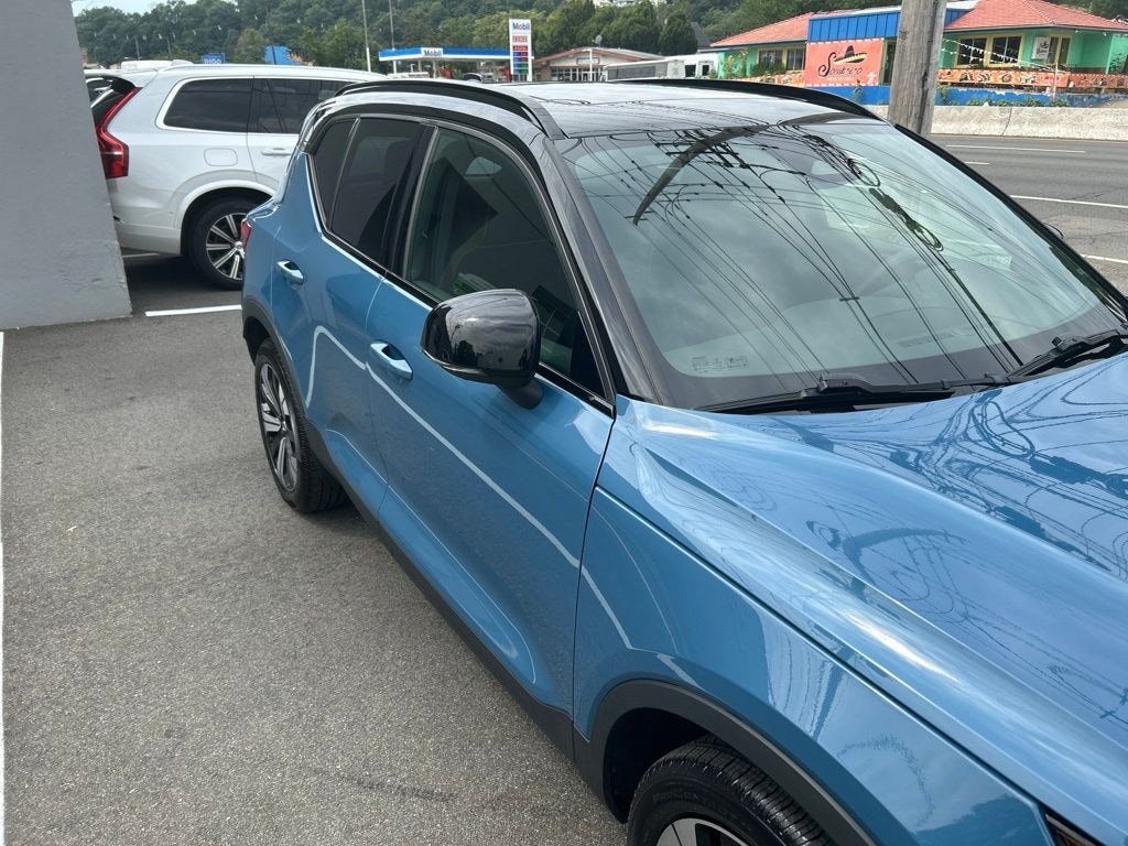 Certified 2023 Volvo XC40 Recharge Pure Electric Plus SUV