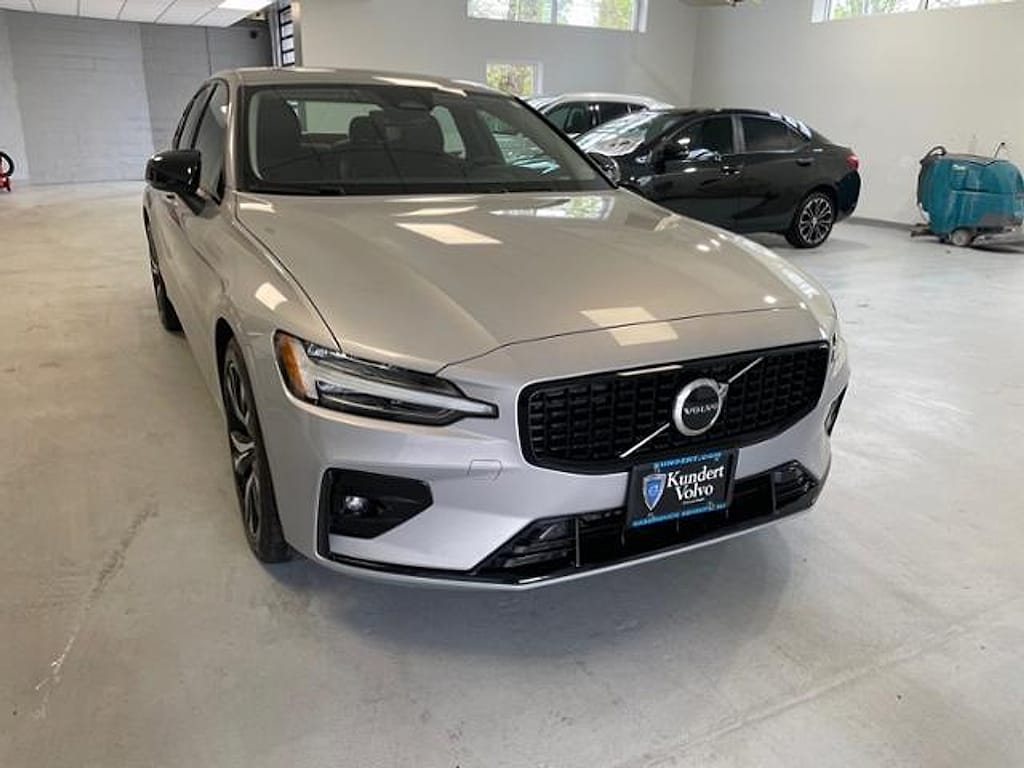 Certified 2024 Volvo S60 Core Dark Theme Sedan