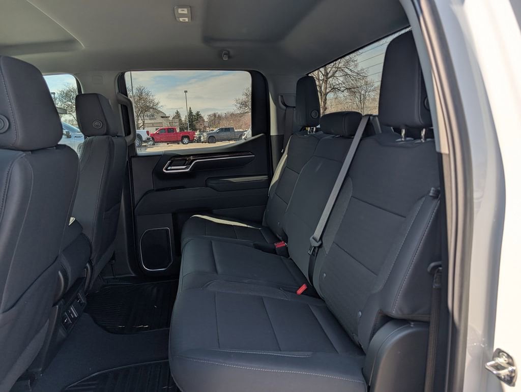 2026 GMC Sierra 1500 SLE - Photo 14