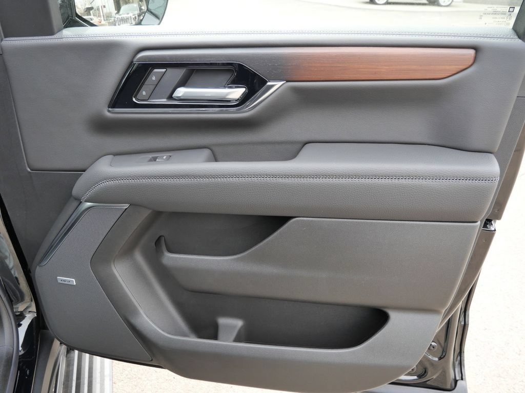 2026 GMC Yukon XL Denali - Photo 22