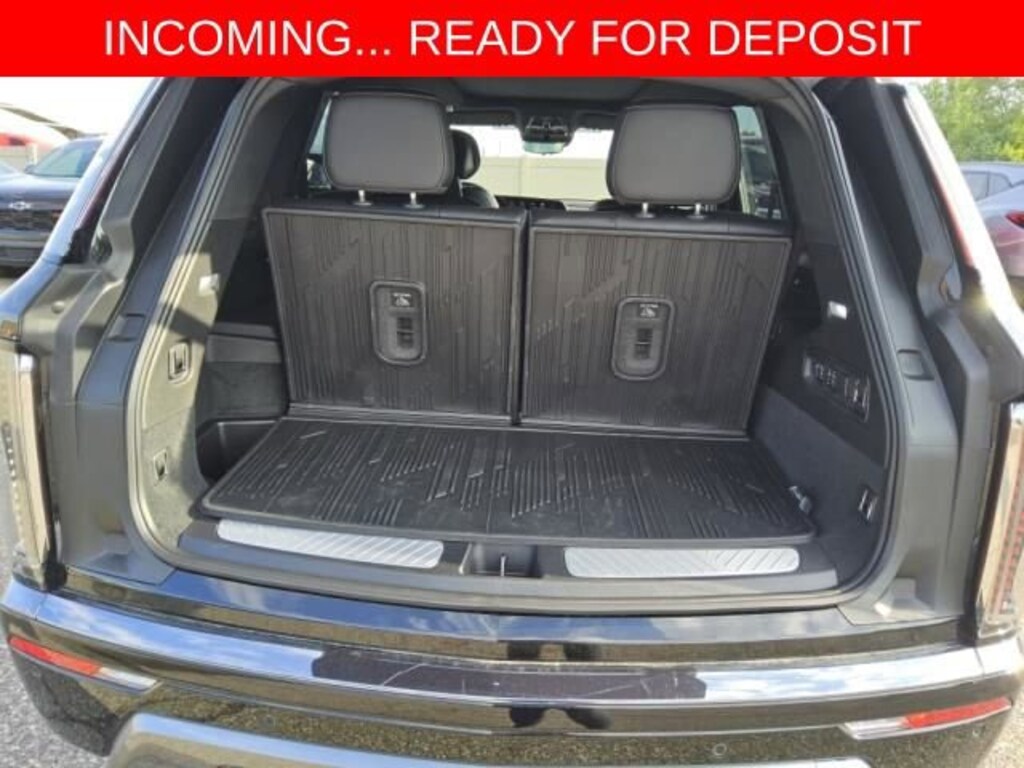 Used 2026 CADILLAC VISTIQ Sport SUV