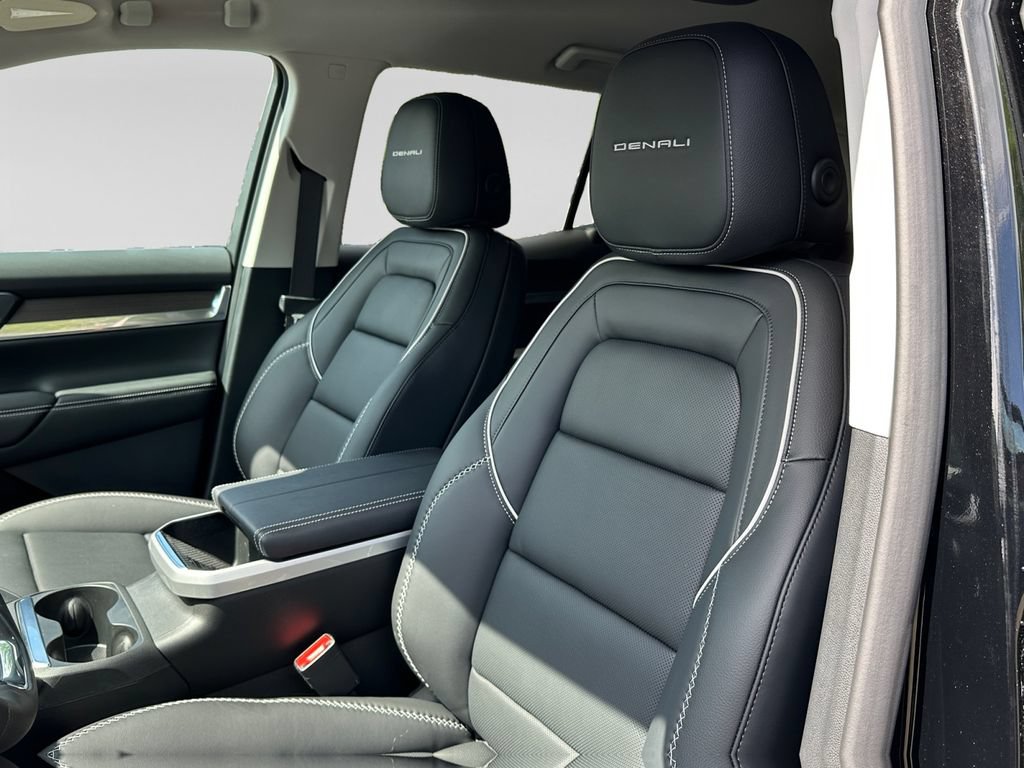 2026 GMC Terrain Denali - Photo 17