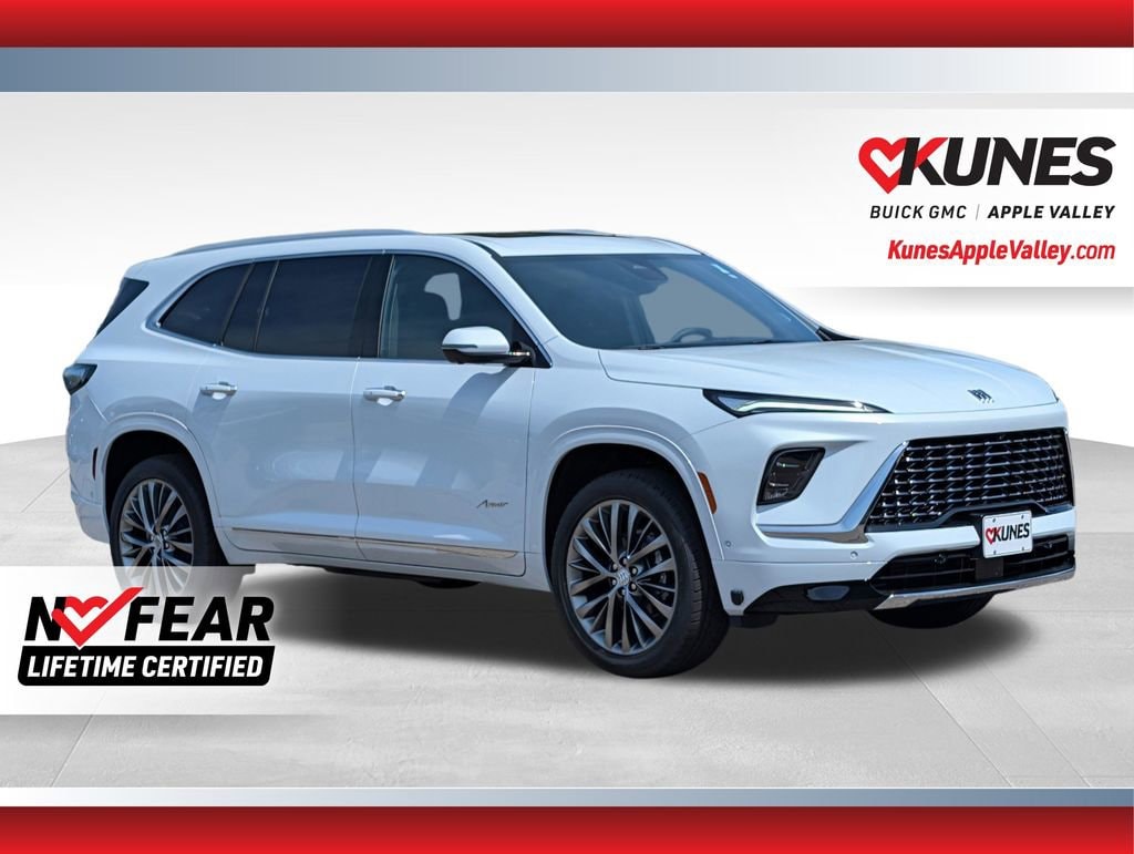 2026 Buick Enclave Avenir AWD's photo