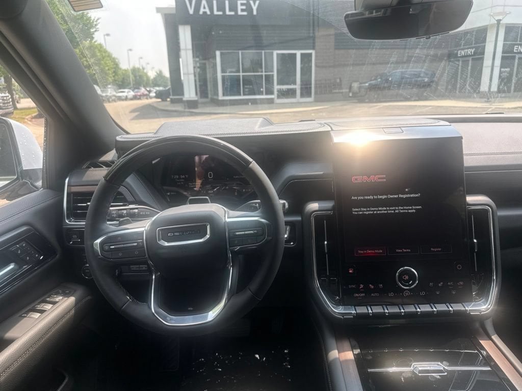 2026 GMC Yukon XL Denali - Photo 17