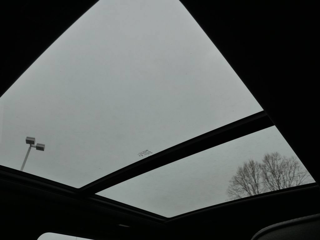 2026 GMC Yukon XL Denali - Photo 55