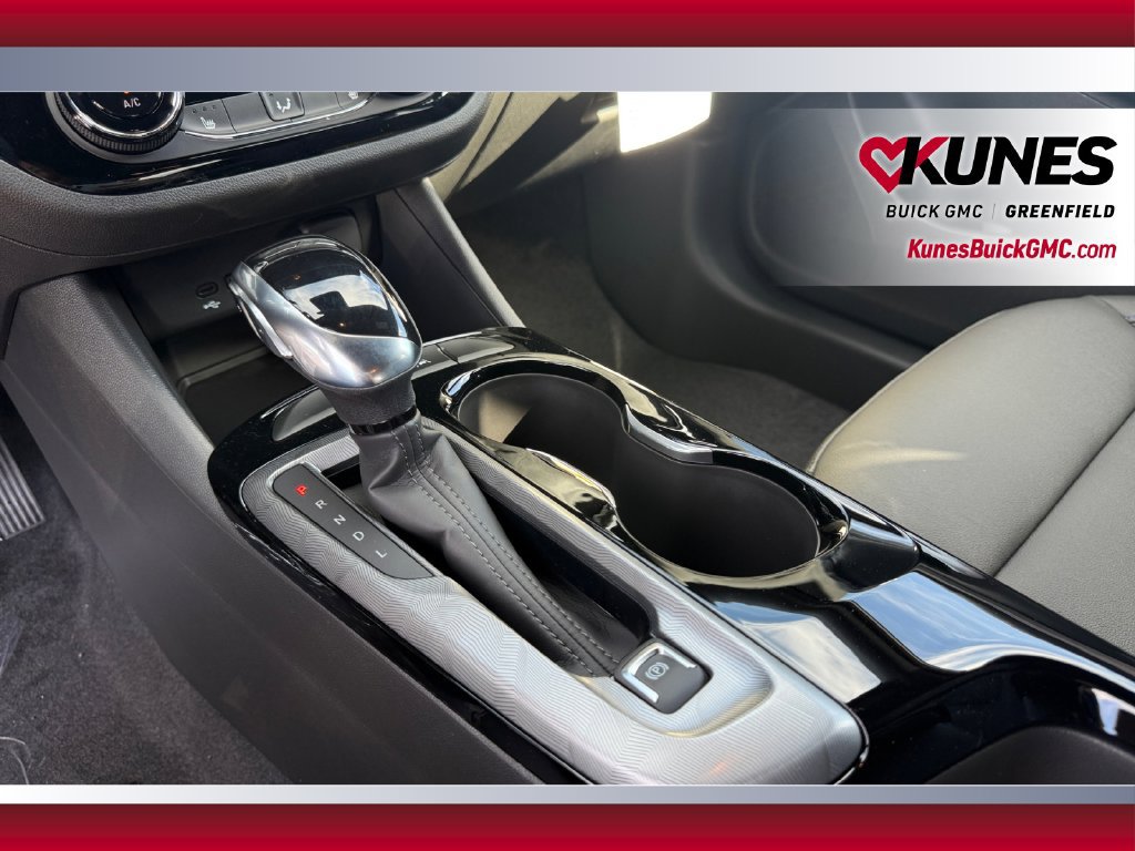 2026 Buick Envista Sport Touring - Photo 24
