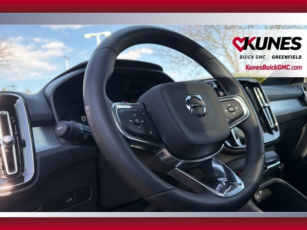 2024 Volvo XC40 Core - Photo 15