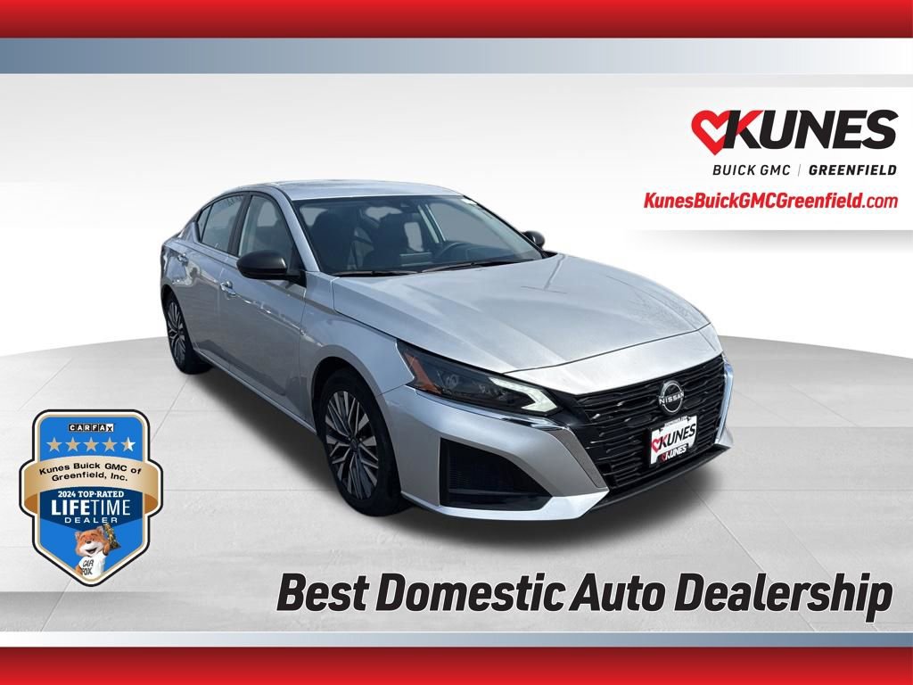 2024 Nissan Altima SV