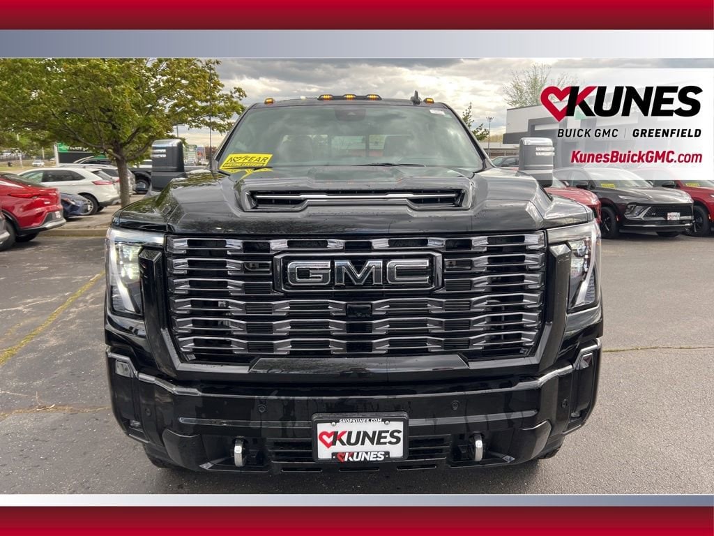 2026 GMC Sierra 3500HD Denali Ultimate - Photo 11
