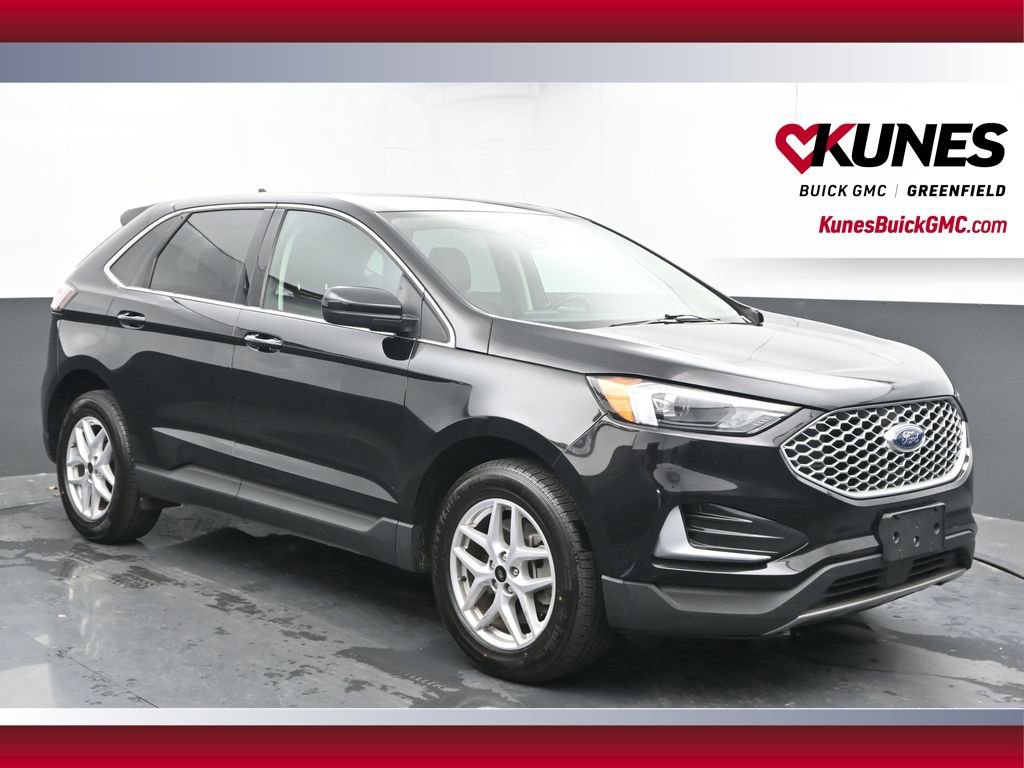 2023 Ford Edge SEL photo 2