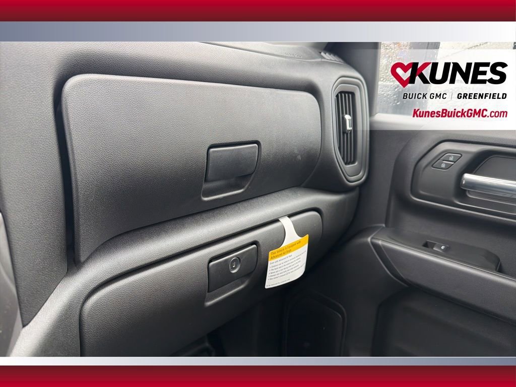 2025 GMC Sierra 3500HD Pro - Photo 34