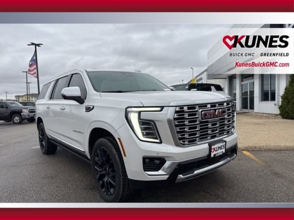 Used 2025 GMC Yukon XL Denali SUV