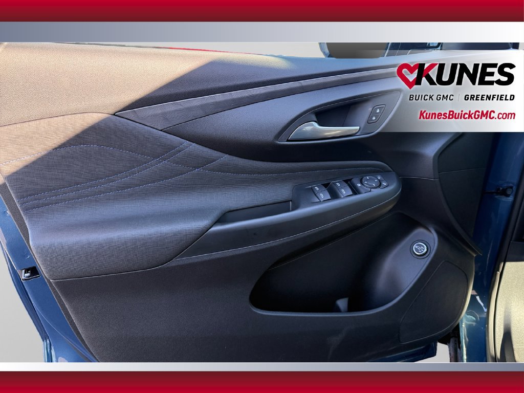 2026 Buick Envista Sport Touring - Photo 18