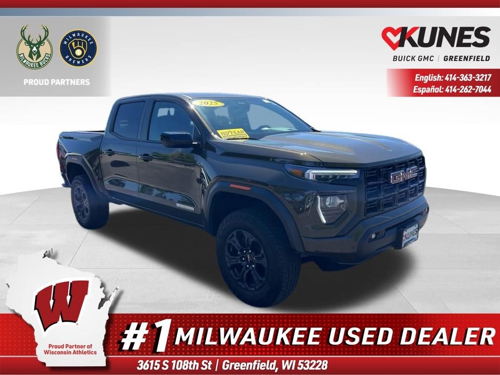 2025 GMC Canyon 4WD Elevation Crew Cab Short Box's photo