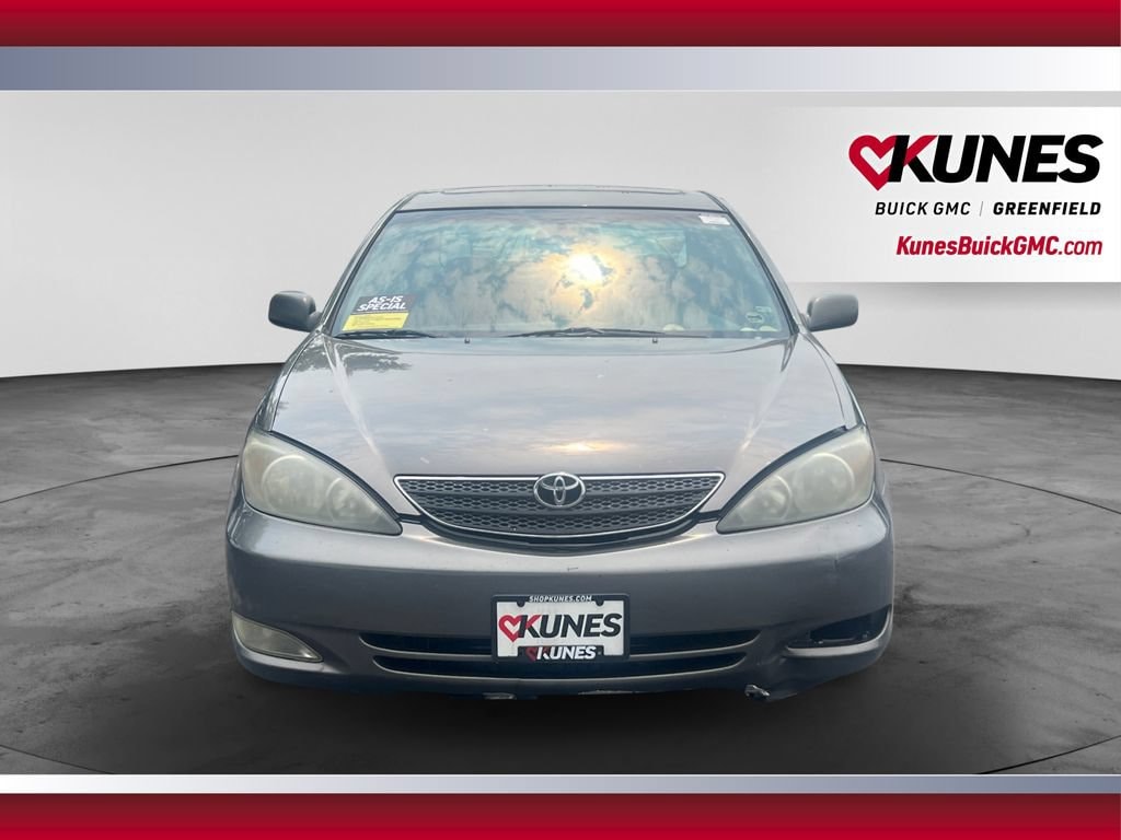 Used 2003 Toyota Camry LE with VIN 4T1BE32KX3U749634 for sale in Greenfield, WI