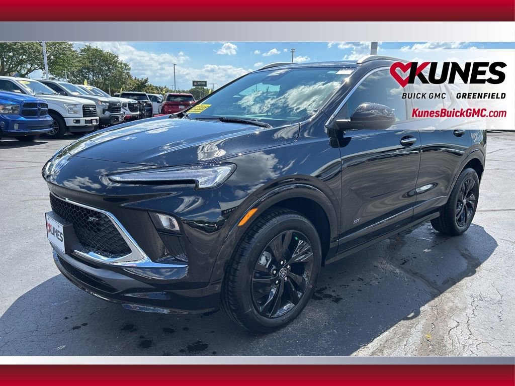2026 Buick Encore GX Sport Touring photo 3