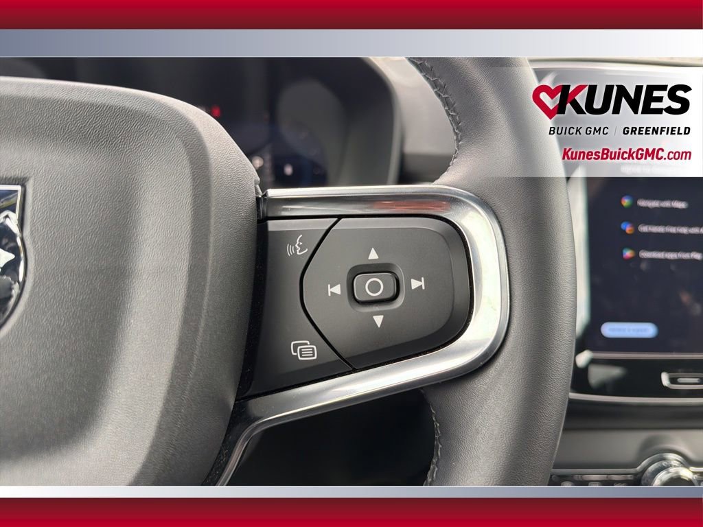 2024 Volvo XC40 Core - Photo 23