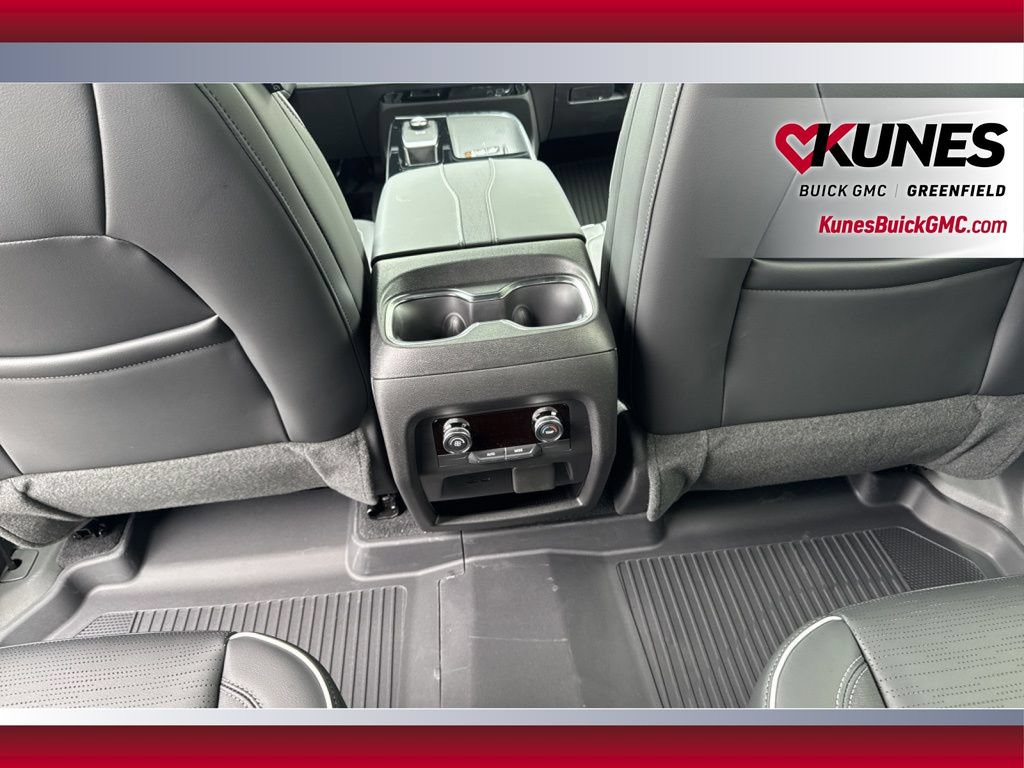 2026 Buick Enclave Sport Touring - Photo 44