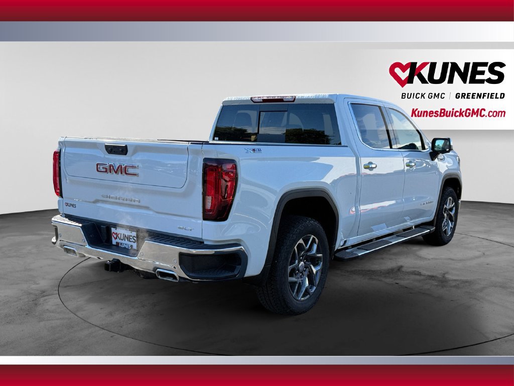 2026 GMC Sierra 1500 SLT - Photo 8