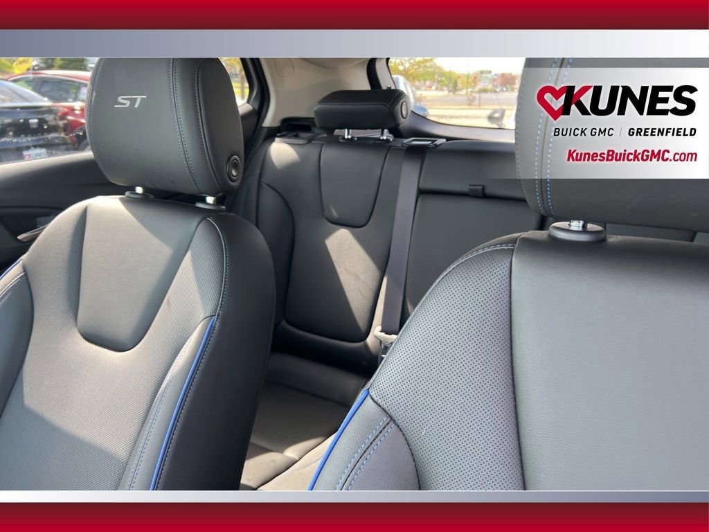 2026 Buick Encore GX Sport Touring - Photo 33